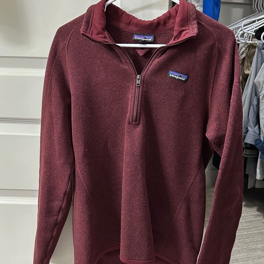 Patagonia Women's Maroon Quarter Zip